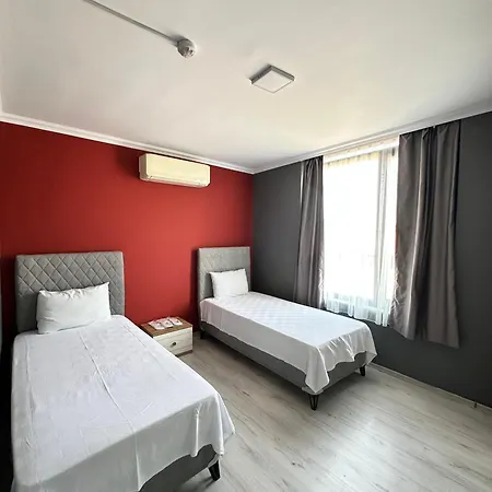 Apartahotel Renaissance *