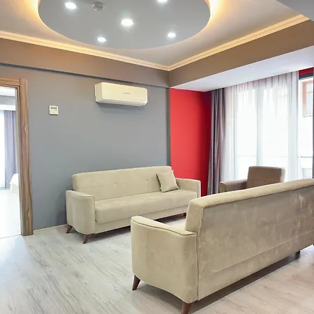 Renaissance Apartahotel *